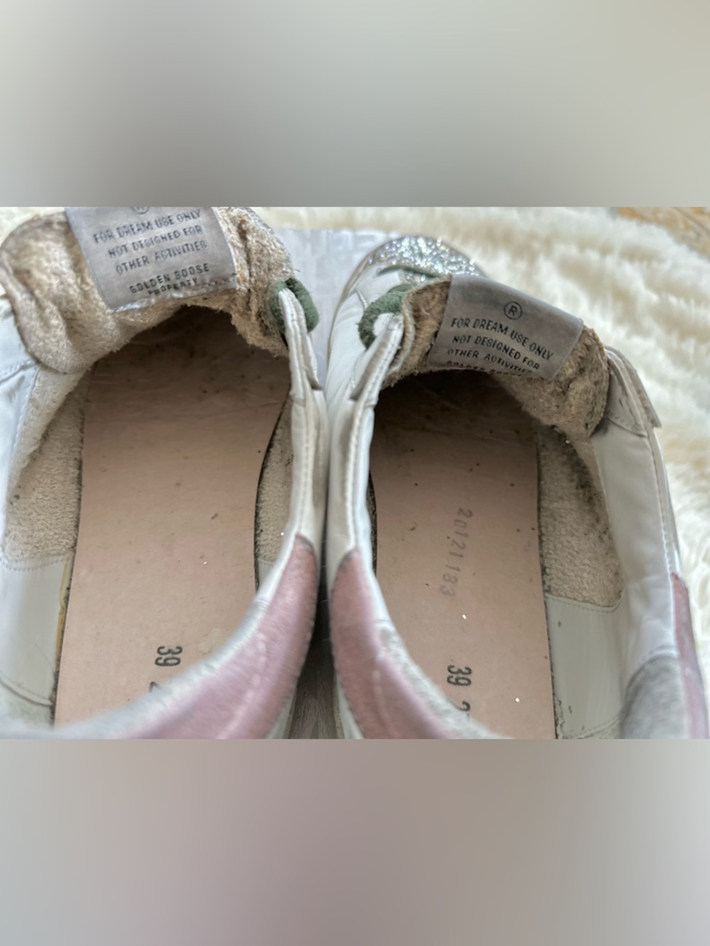 ✨Golden Goose Superstar Classics With List✨ - Picture 10 of 16